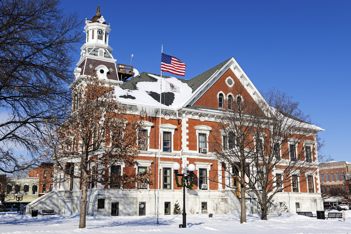 The historic courthouse in Macomb, Illinois covered in snow