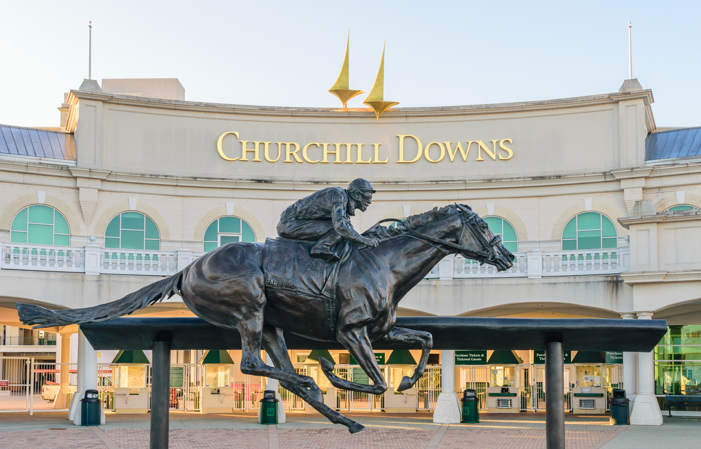 Churchill Downs Louisville Tourist Traps That Locals Hate