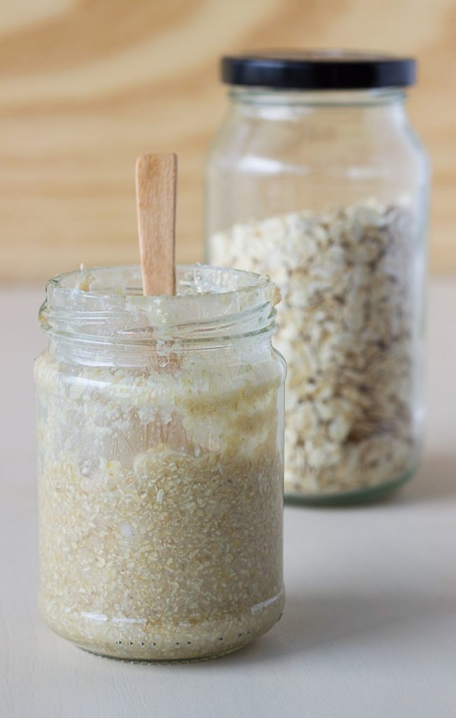 Honey oatmeal salt scrub ingridients | 10 DIY Homemade Sea Salt Scrubs Recipes | Her Beauty