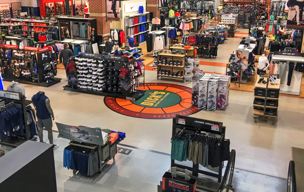 dick's sporting goods store