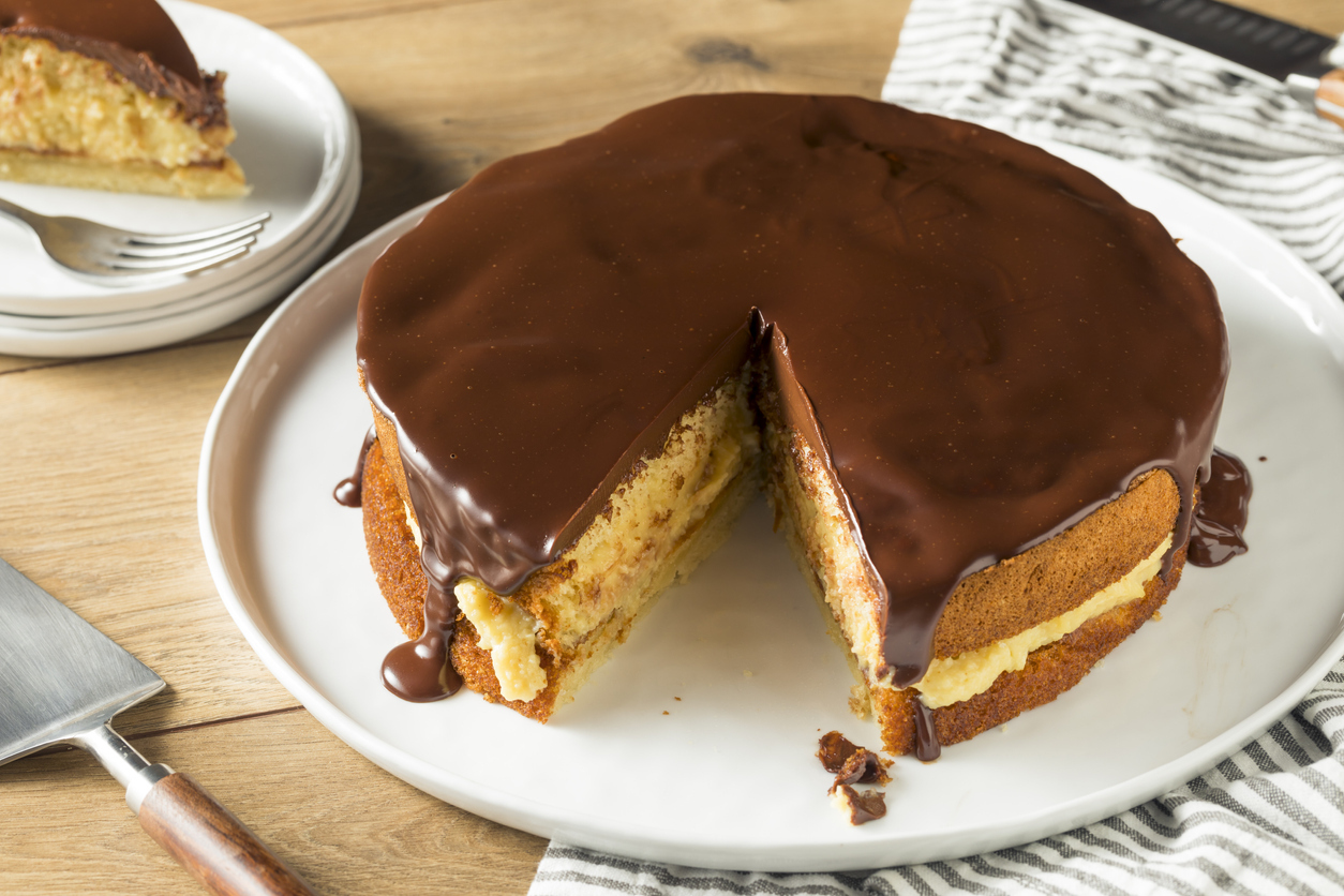 Homemade Chocolate Boston Cream Pie