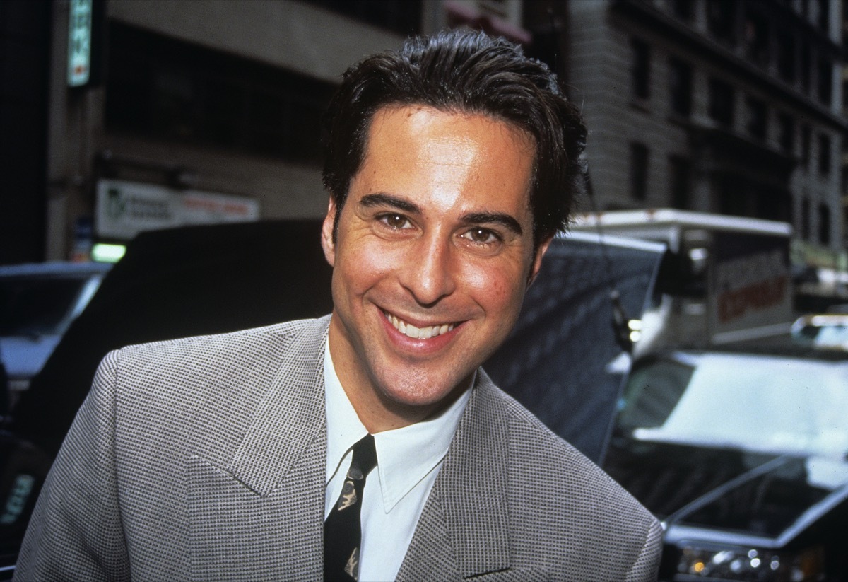 Jonathan Silverman in 1995