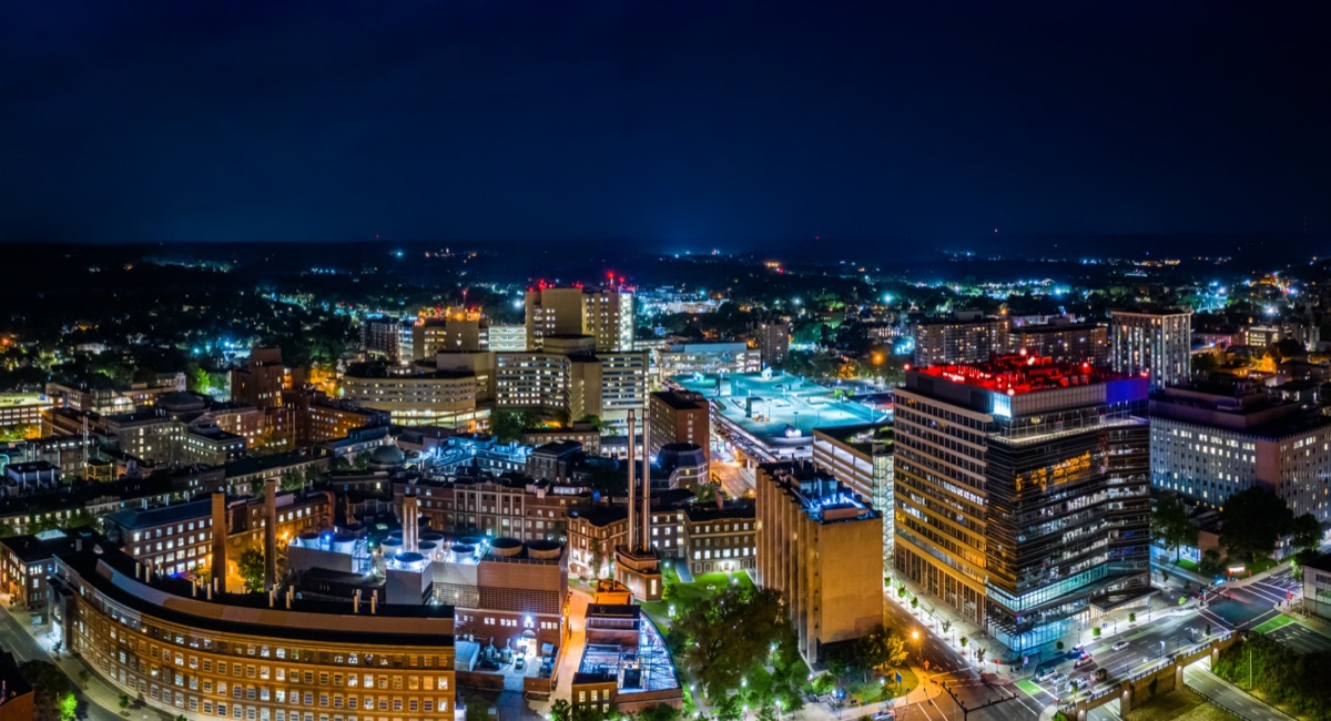 panorama photo of Hew Haven, Connecticut at night