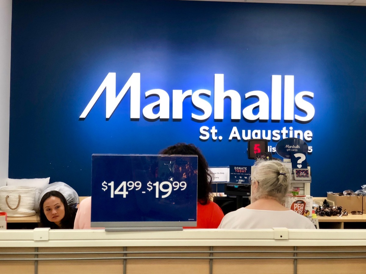 People,Waiting,To,Pay,At,Marshall‚Äôs.,Saint,Augustine,,Florida,Usa.