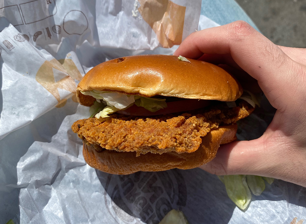 burger king spicy crispy chicken sandwich