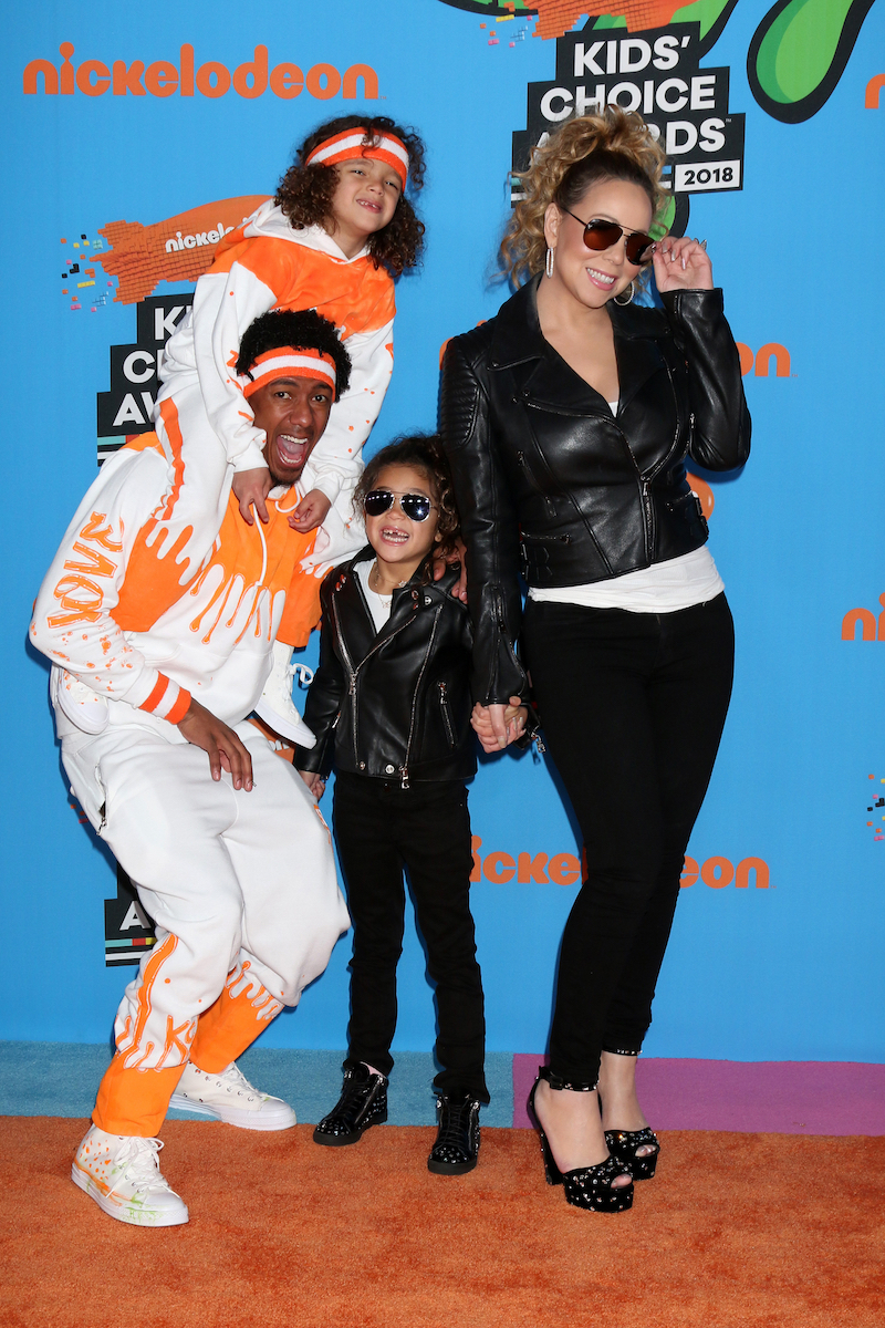 Mariah Carey, Nick Cannon, and their children at the 2018 Kid's Choice Awards