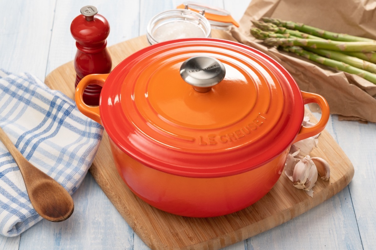 Le Creuset dutch oven. One of the most prestigious French manufacturing brands of enameled cast iron cookware. Colombia, December 9, 2021