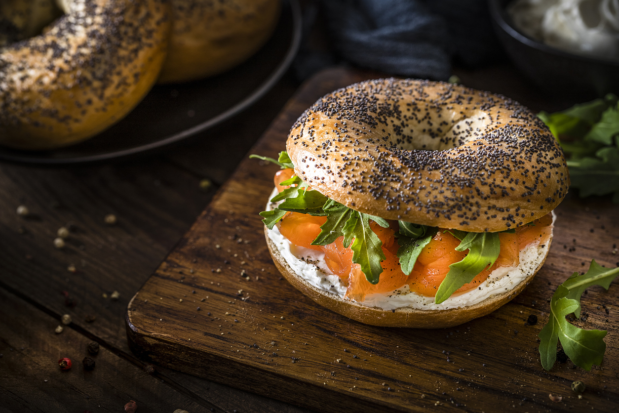 bagel with lox