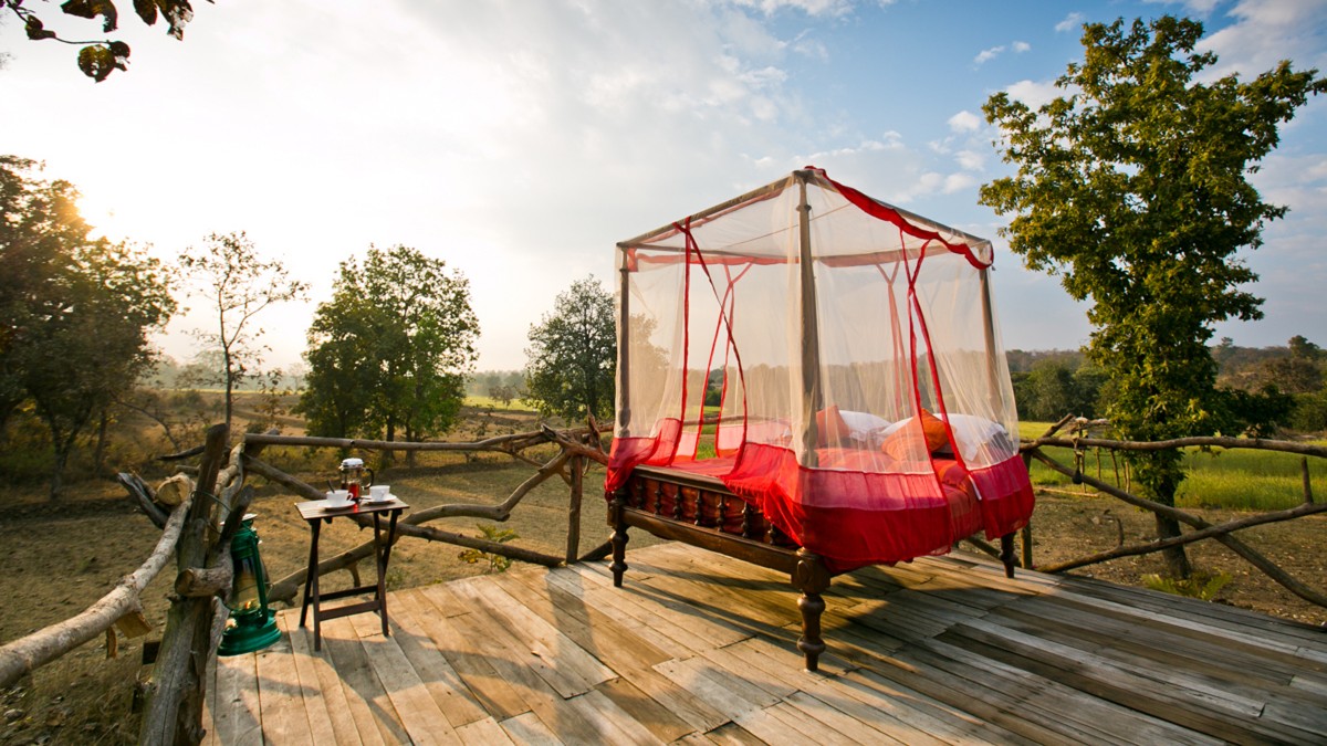 amazing-glamping-destinations-around-the-world-05