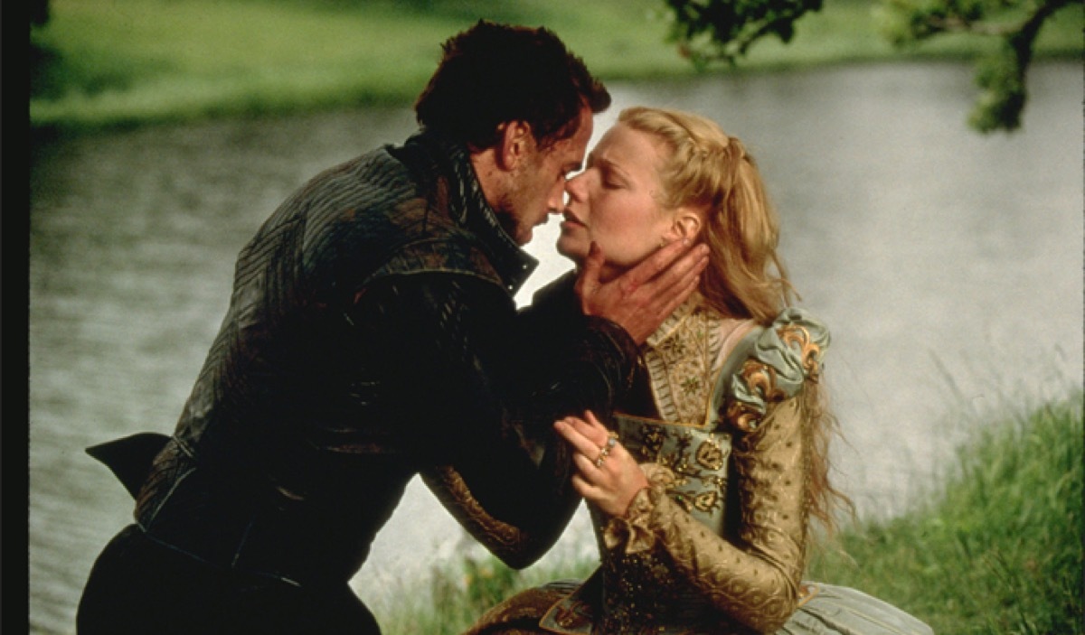 Gwyneth Paltrow and Joseph Fiennes in Shakespeare in Love (1998)