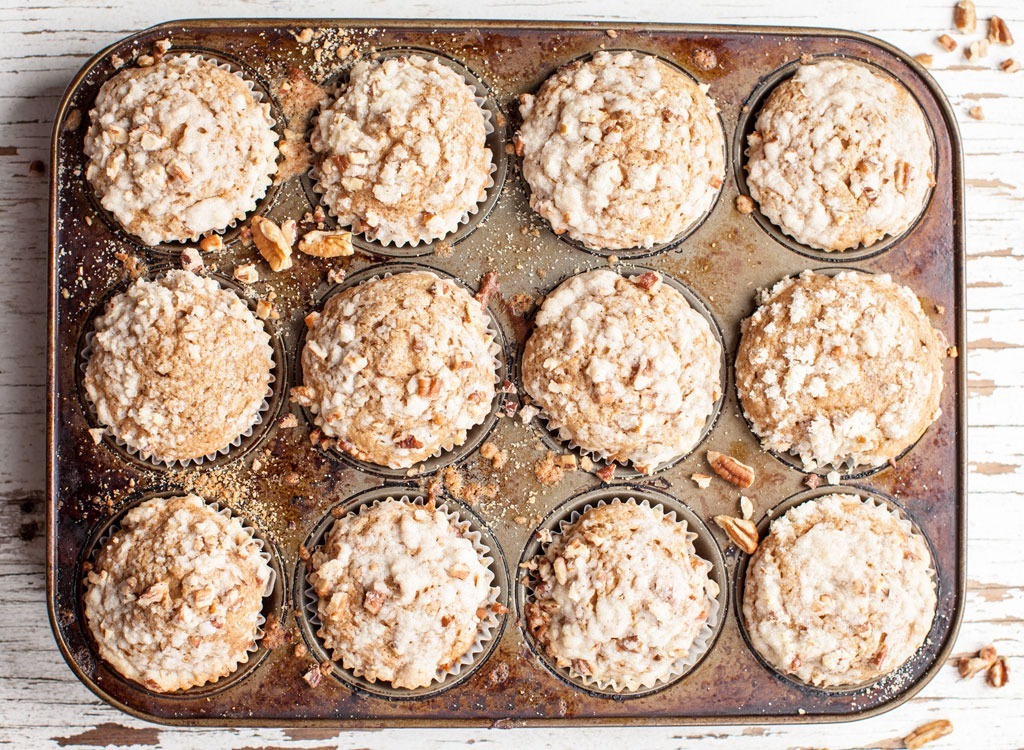 nutty banana oat muffins