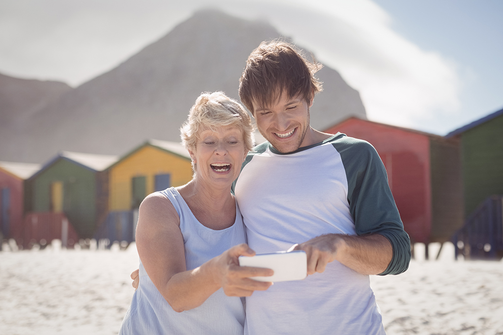 talking to your mom will make you instantly happy