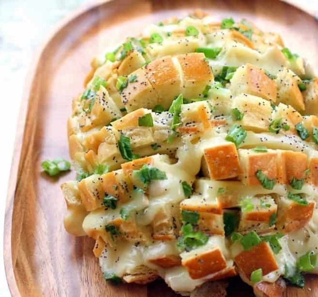 Onion Bread | 10 Best Movie Night Recipes | Her Beauty