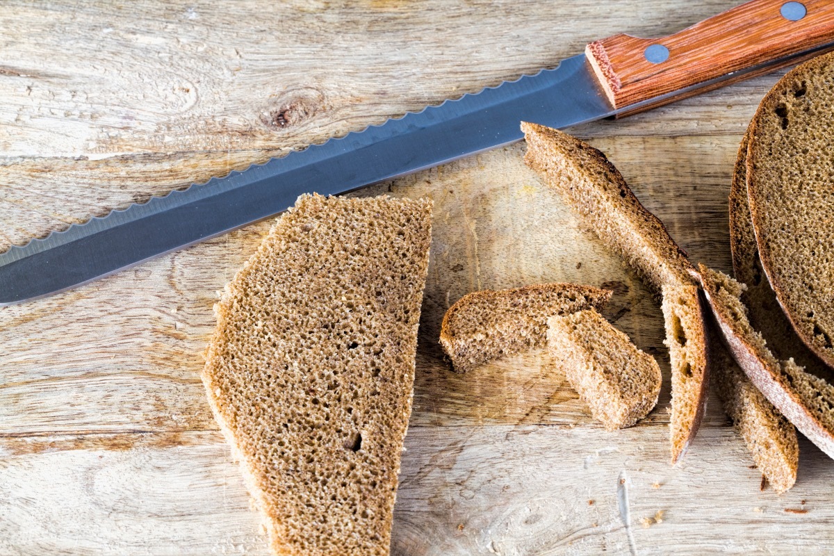 bread with crusts cut off