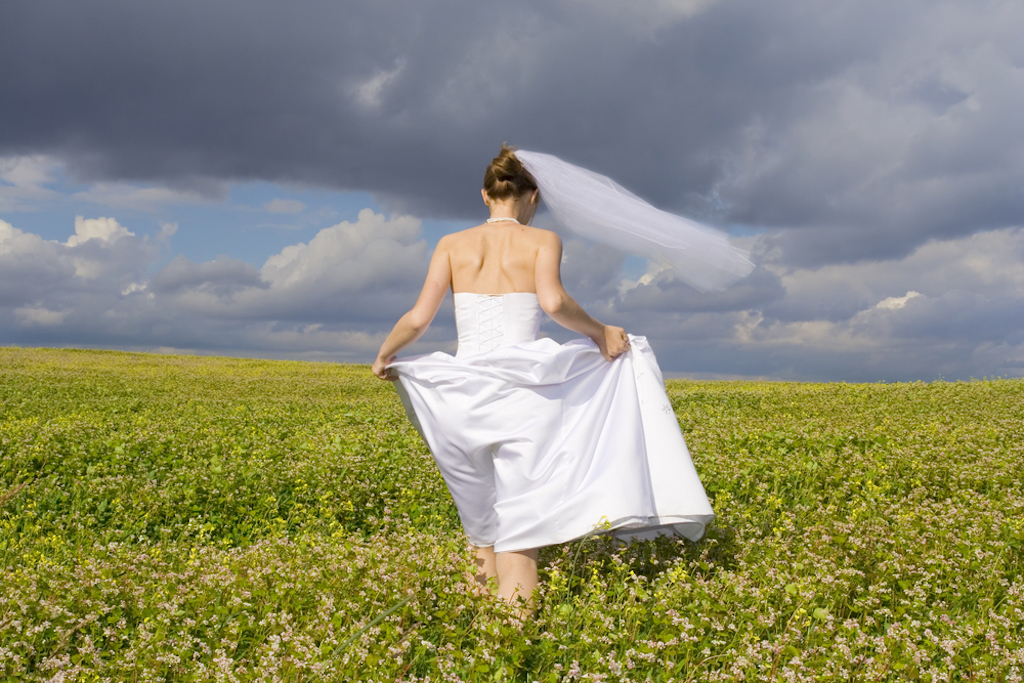 runaway bride stories