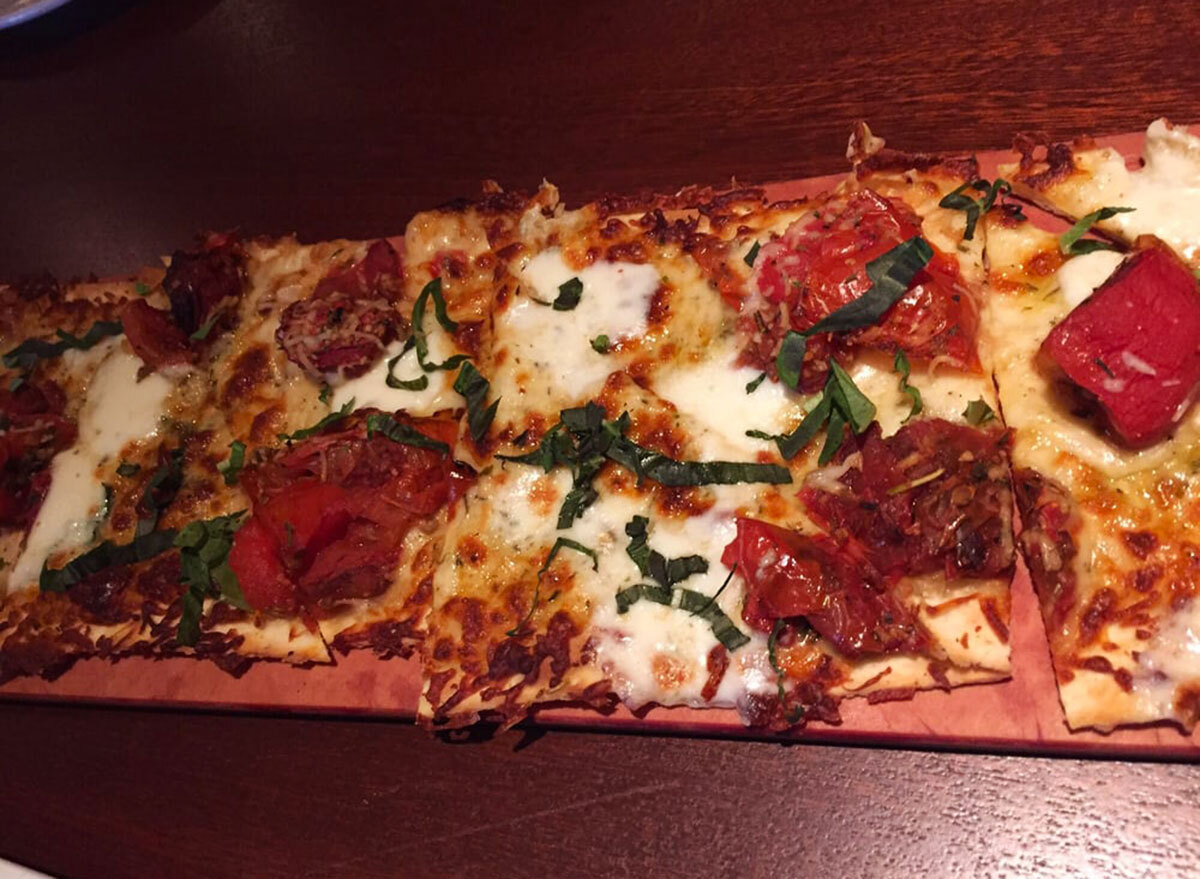 season 52 roasted tomato flatbread