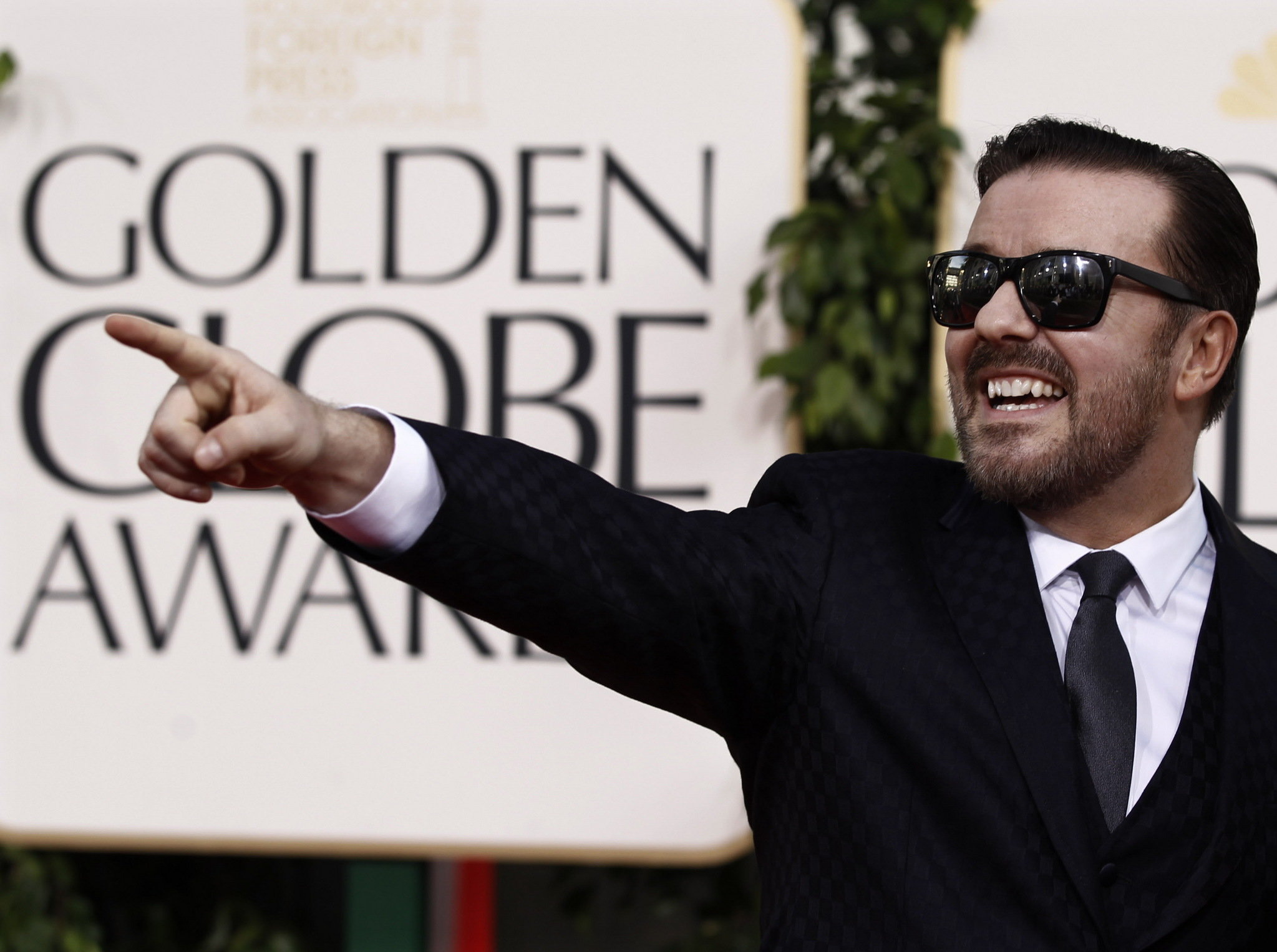 ricky-gervais-golden-globes-04