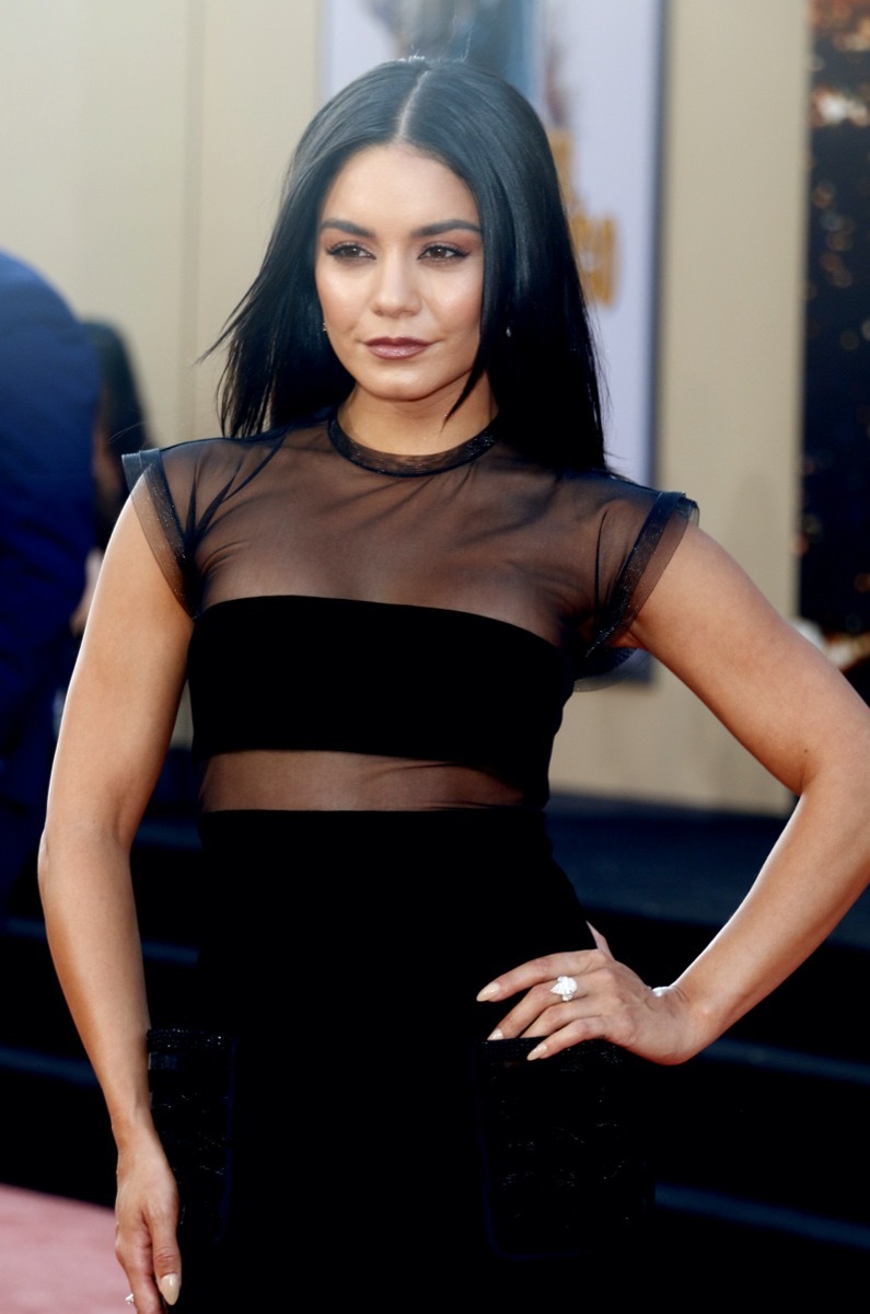 Vanessa Hudgens red carpet