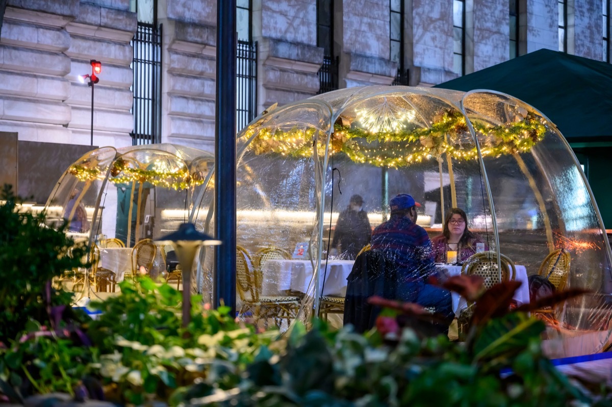 Outdoor dining bubble