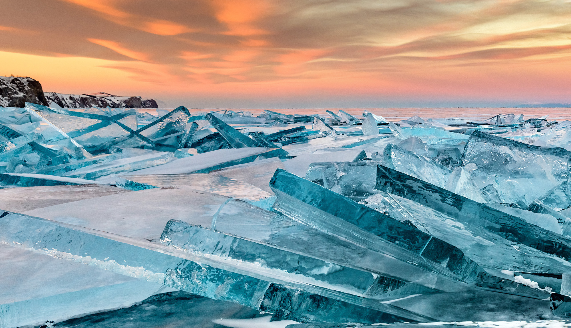 world's largest lake lake in Siberia